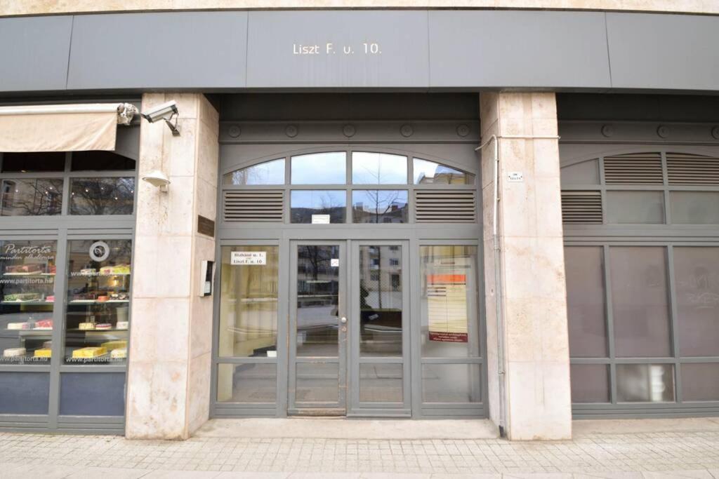 City Center Apartment Ντέμπρετσεν Εξωτερικό φωτογραφία